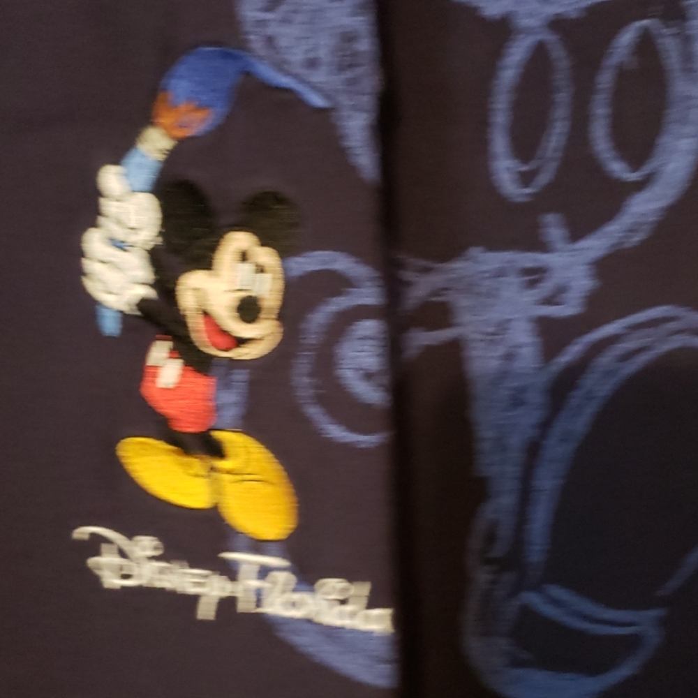Disney tee - Picture 3 of 3